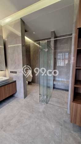Dijual Rumah Mewah Exclusive di Mampang Prapatan, Jakarta Selatan Dijual Rumah Mewah Exclusive di Mampang Prapatan, Jakarta Selatan