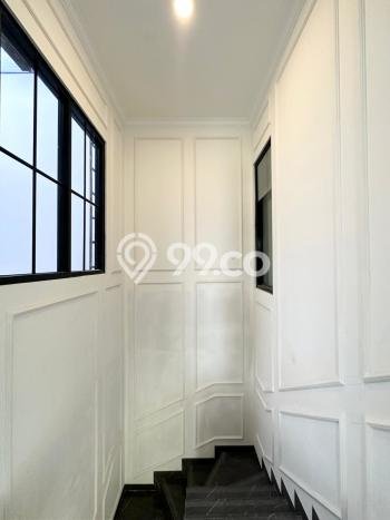 Rumah Minimalis di Sektor 7-Bintaro, Tangerang Selatan, LT 120m2m² LB 190m2m² Rumah Minimalis di Sektor 7-Bintaro, Tangerang Selatan, LT 120m2m² LB 190m2m²