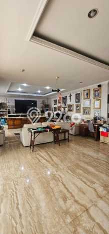 For Sale! Luxury House LT 541m2 Desain Elegan di Pondok Indah For Sale! Luxury House LT 541m2 Desain Elegan di Pondok Indah