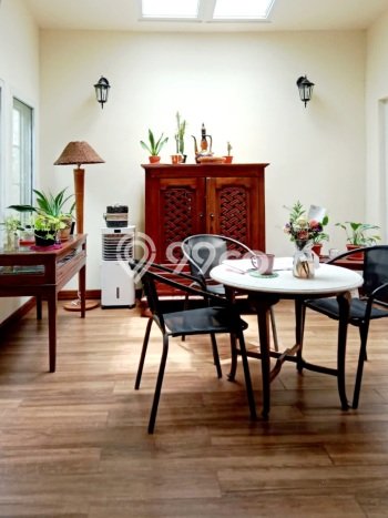 Ready to Use! Premium House LT 380m2 Desain Elegan di Bintaro Ready to Use! Premium House LT 380m2 Desain Elegan di Bintaro