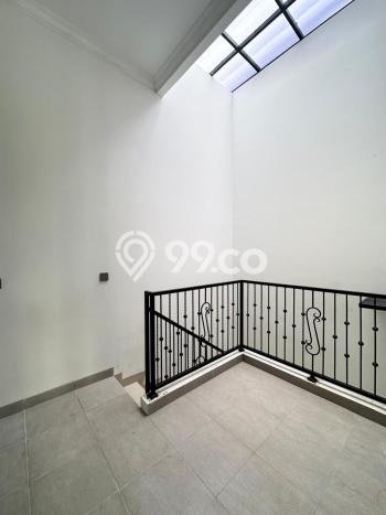 Rumah Minimalis di Sektor 7-Bintaro, Tangerang Selatan, LT 120m2m² LB 190m2m² Rumah Minimalis di Sektor 7-Bintaro, Tangerang Selatan, LT 120m2m² LB 190m2m²
