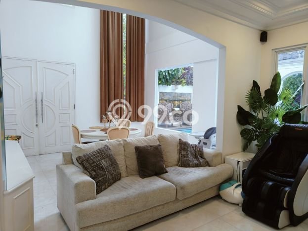 Rumah Luxury Modern Siap Huni di Bintaro Tangerang Selatan Rumah Luxury Modern Siap Huni di Bintaro Tangerang Selatan