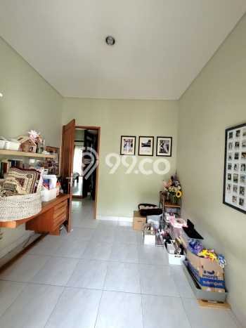 Jual Rumah Eksklusif 4 KT di Bintaro, Tangerang Selatan Jual Rumah Eksklusif 4 KT di Bintaro, Tangerang Selatan