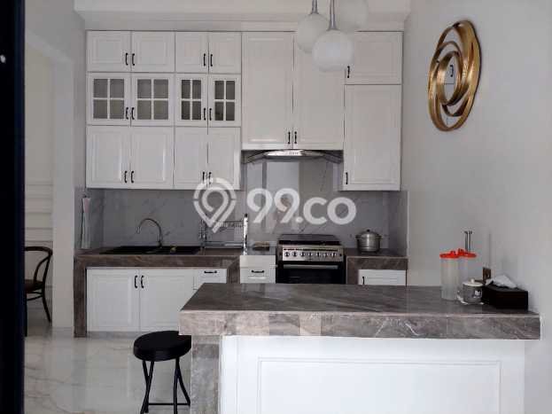 Rumah Asri dengan Luas Bangunan 139m² di Lokasi Pesanggrahan, Jakarta Selatan Rumah Asri dengan Luas Bangunan 139m² di Lokasi Pesanggrahan, Jakarta Selatan
