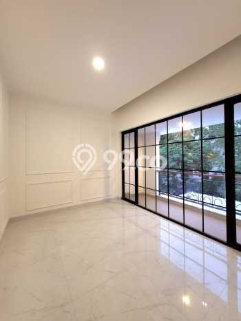Jual Rumah Luas Megah Dengan View Cantik di Bintaro, Tangerang Selatan Jual Rumah Luas Megah Dengan View Cantik di Bintaro, Tangerang Selatan