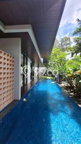 Dijual Rumah Mewah Exclusive di Mampang Prapatan, Jakarta Selatan Dijual Rumah Mewah Exclusive di Mampang Prapatan, Jakarta Selatan