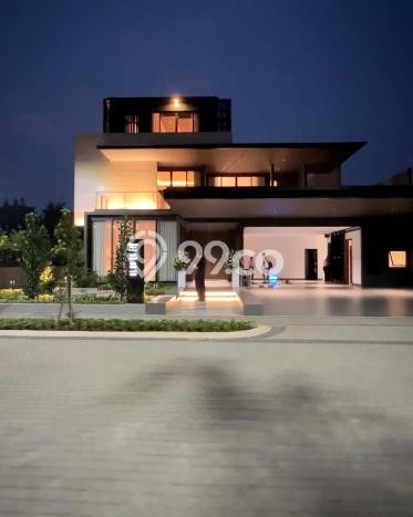 Rumah Elit Modern Tanpa Renovasi di BSD Tangerang Rumah Elit Modern Tanpa Renovasi di BSD Tangerang