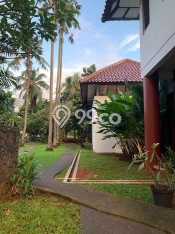 Hunian Mewah LB 500m2 Siap Pakai Desain Elegan di Bintaro, Tangerang Selatan Hunian Mewah LB 500m2 Siap Pakai Desain Elegan di Bintaro, Tangerang Selatan