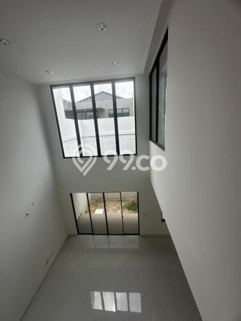 PENAWARAN EKSKLUSIF! Rumah kawasan , 3 KT, Lingkungan Elite, LT 200m2m² LB 274m2m² PENAWARAN EKSKLUSIF! Rumah kawasan , 3 KT, Lingkungan Elite, LT 200m2m² LB 274m2m²