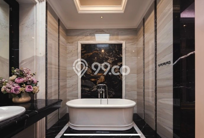 Hunian Mewah LB 1728m2 Siap Huni Desain Elegan di Ancol, Jakarta Utara Hunian Mewah LB 1728m2 Siap Huni Desain Elegan di Ancol, Jakarta Utara
