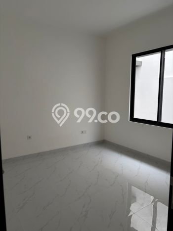 Disewakan! Rumah 3 Kamar Tidur &
3 Kamar Mandi di Pantai Indah Kapuk 2, Jakarta Utara Disewakan! Rumah 3 Kamar Tidur &
3 Kamar Mandi di Pantai Indah Kapuk 2, Jakarta Utara