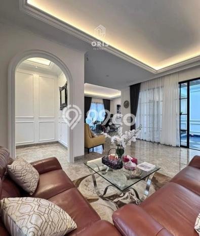Rumah Elit LB 365m2 Siap Pakai Desain Elegan di Bintaro, Tangerang Selatan Rumah Elit LB 365m2 Siap Pakai Desain Elegan di Bintaro, Tangerang Selatan