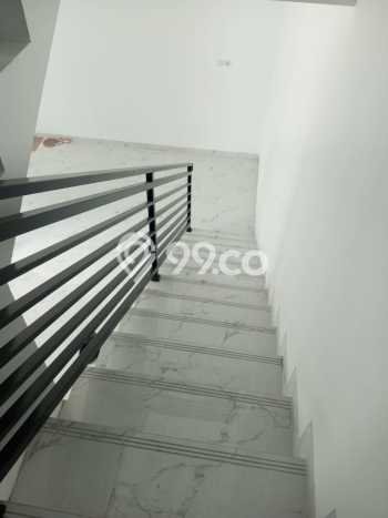Dijual Rumah 3 Kamar Lokasi Ideal Bagus dan Strategis di Pondok Aren Dijual Rumah 3 Kamar Lokasi Ideal Bagus dan Strategis di Pondok Aren