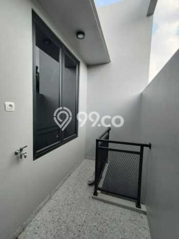 Dijual Rumah Strategis Bagus Punya 3 KT di Ciledug Tangerang SHM Dijual Rumah Strategis Bagus Punya 3 KT di Ciledug Tangerang SHM