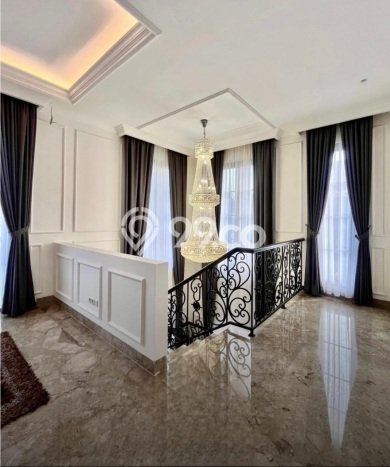 Rumah Elit LB 365m2 Siap Pakai Desain Elegan di Bintaro, Tangerang Selatan Rumah Elit LB 365m2 Siap Pakai Desain Elegan di Bintaro, Tangerang Selatan