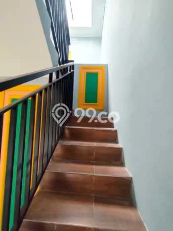 For Sale Rumah 3 Kamar Lokasi Strategis Nyaman dan Strategis di Pesanggrahan For Sale Rumah 3 Kamar Lokasi Strategis Nyaman dan Strategis di Pesanggrahan