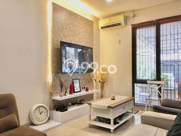 Dijual Hunian Rumah Terawat 3 KT di BSD City, Tangerang Dijual Hunian Rumah Terawat 3 KT di BSD City, Tangerang