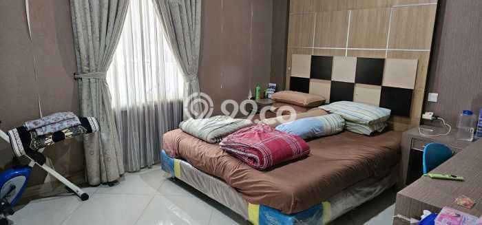 Rumah Mewah LB 212m2 Siap Huni Desain Elegan di Gading Serpong Pondok Hijau Golf, Tangerang Rumah Mewah LB 212m2 Siap Huni Desain Elegan di Gading Serpong Pondok Hijau Golf, Tangerang
