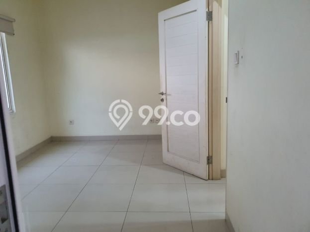 Disewakan! Rumah 4 Kamar Tidur &
4 Kamar Mandi di BSD Residence One, Tangerang Disewakan! Rumah 4 Kamar Tidur &
4 Kamar Mandi di BSD Residence One, Tangerang