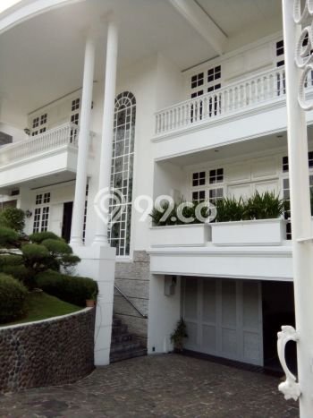 Hunian Modern Untuk Disewakan di Pondok Indah Jakarta Selatan 4 KT & 4 KM Hunian Modern Untuk Disewakan di Pondok Indah Jakarta Selatan 4 KT & 4 KM