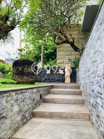 Vila Premium Kawasan , Luas 632m2m², Akses ke berbagai fasilitas Vila Premium Kawasan , Luas 632m2m², Akses ke berbagai fasilitas