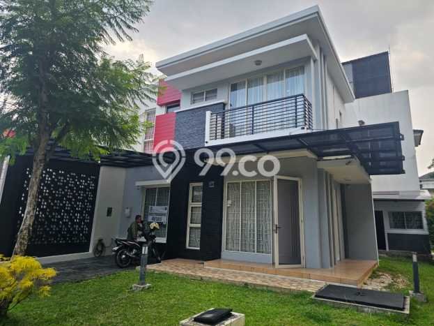 Ready to Use! Luxury House LT 185m2 Desain Modern di BSD City Ready to Use! Luxury House LT 185m2 Desain Modern di BSD City