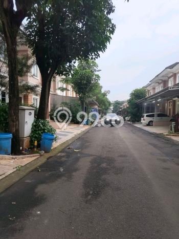 Jarang Ada! Rumah Sewa 3 Kamar Nyaman Siap Huni Gading Serpong Jarang Ada! Rumah Sewa 3 Kamar Nyaman Siap Huni Gading Serpong