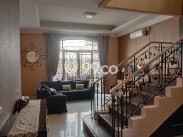 Jarang Ada! Rumah Kontrakan 5 Kamar Nyaman Siap Huni BSD Jarang Ada! Rumah Kontrakan 5 Kamar Nyaman Siap Huni BSD