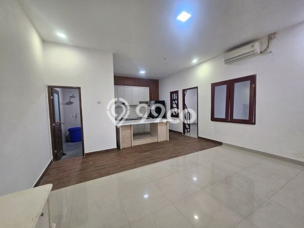 Rumah Minimalis 2 KT di Harapan Indah Bekasi Semi Furnished Rumah Minimalis 2 KT di Harapan Indah Bekasi Semi Furnished