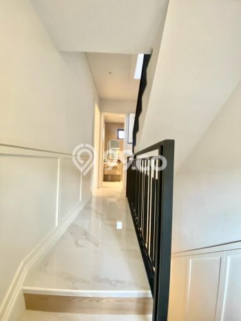 Dijual Rumah Eksklusif 3 KT di Duta Garden, Jakarta Barat Dijual Rumah Eksklusif 3 KT di Duta Garden, Jakarta Barat