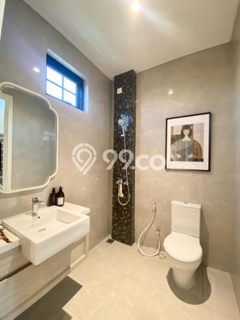 Dijual Rumah Eksklusif 3 KT di Duta Garden, Jakarta Barat Dijual Rumah Eksklusif 3 KT di Duta Garden, Jakarta Barat