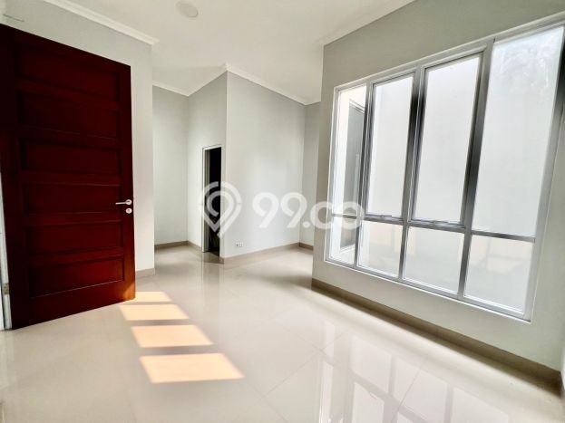 Jual Rumah Eksklusif 4 KT di BSD Nusaloka, Tangerang Jual Rumah Eksklusif 4 KT di BSD Nusaloka, Tangerang