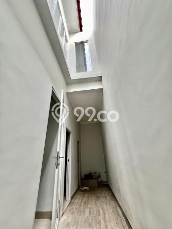 Jual Rumah Eksklusif 4 KT di BSD Nusaloka, Tangerang Jual Rumah Eksklusif 4 KT di BSD Nusaloka, Tangerang