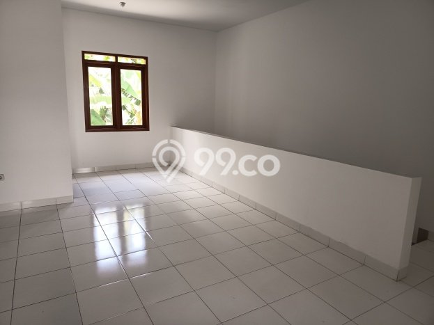 Ruko Dijual di Antapani Bandung dengan Luas Bangunan 125m2 Ruko Dijual di Antapani Bandung dengan Luas Bangunan 125m2