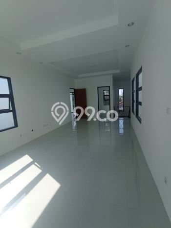 Disewakan! Rumah 4 Kamar Tidur &
3 Kamar Mandi di Sukaluyu, Bandung Disewakan! Rumah 4 Kamar Tidur &
3 Kamar Mandi di Sukaluyu, Bandung