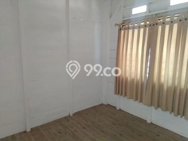 Jarang Ada! Rumah Sewa 2 Kamar Nyaman Siap Huni Soekarno Hatta Jarang Ada! Rumah Sewa 2 Kamar Nyaman Siap Huni Soekarno Hatta