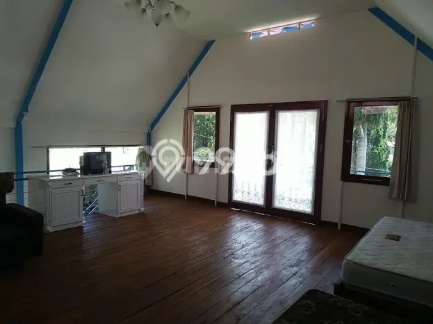 For Sale Rumah 4 Kamar Lokasi Ideal Bagus dan Strategis di Lembang For Sale Rumah 4 Kamar Lokasi Ideal Bagus dan Strategis di Lembang