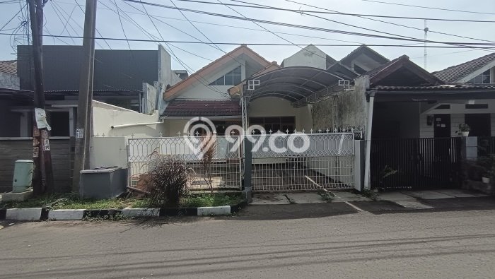 Rumah Kontrakan Bandung LT 110m2 LB 80m2 Kawasan Soekarno Hatta Rumah Kontrakan Bandung LT 110m2 LB 80m2 Kawasan Soekarno Hatta