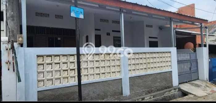 Rumah Modern Minimalis 6 Kamar Siap Huni di Pamulang Rumah Modern Minimalis 6 Kamar Siap Huni di Pamulang