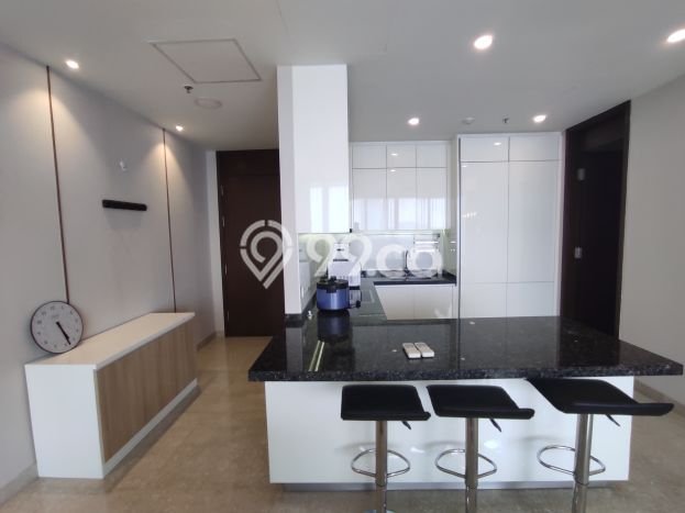 Hunian Apartemen Sewa Siap Pakai di Sudirman Jakarta Selatan dengan 3 KT / 2 KM Hunian Apartemen Sewa Siap Pakai di Sudirman Jakarta Selatan dengan 3 KT / 2 KM