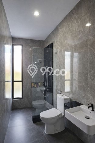For Sale! Luxury House LT 210m2 Desain Elegan di Citraland For Sale! Luxury House LT 210m2 Desain Elegan di Citraland