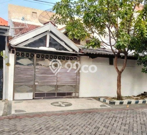 For Sale Rumah 4 Kamar Lokasi Strategis Bagus dan Strategis di Wiyung For Sale Rumah 4 Kamar Lokasi Strategis Bagus dan Strategis di Wiyung