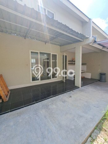 Rumah Modern 3 KT di Citraland Surabaya Full Furnished Rumah Modern 3 KT di Citraland Surabaya Full Furnished