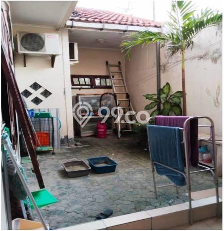 For Sale! Premium House LT 252m2 Desain Elegan di Manyar For Sale! Premium House LT 252m2 Desain Elegan di Manyar