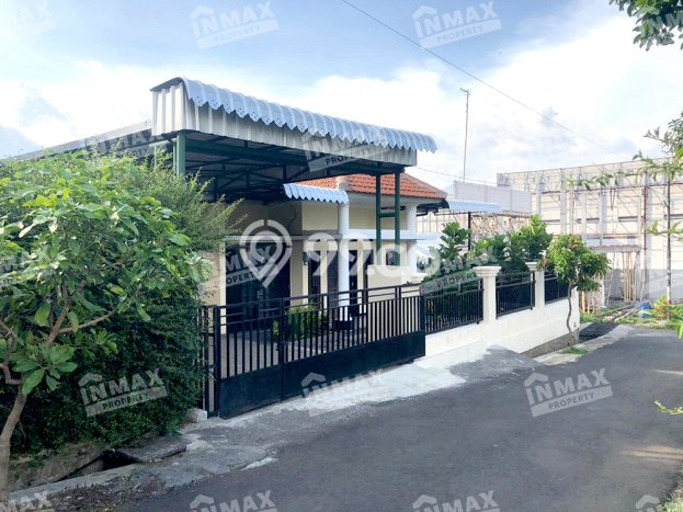 Lokasi terbaik! Rumah siap huni disewakan di Batu LB 314m2 Lokasi terbaik! Rumah siap huni disewakan di Batu LB 314m2