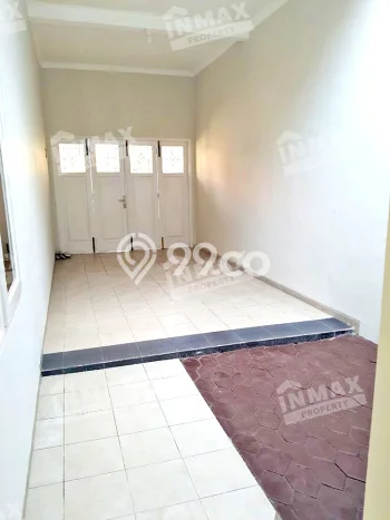 Jarang Ada! Rumah Sewa 3 Kamar Bagus Siap Huni Dieng Jarang Ada! Rumah Sewa 3 Kamar Bagus Siap Huni Dieng