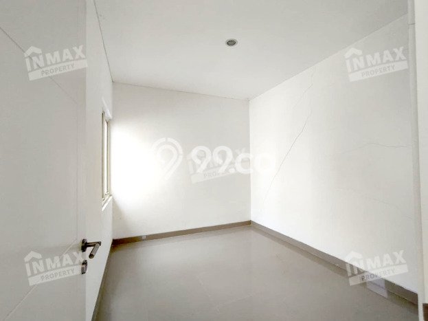 Dijual Hunian Rumah Terawat 2 KT di Buring, Malang Dijual Hunian Rumah Terawat 2 KT di Buring, Malang