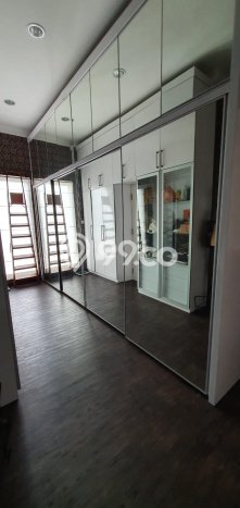 Hunian Mewah LB 500m2 Siap Pakai Desain Elegan di Cengkareng Barat, Jakarta Barat Hunian Mewah LB 500m2 Siap Pakai Desain Elegan di Cengkareng Barat, Jakarta Barat
