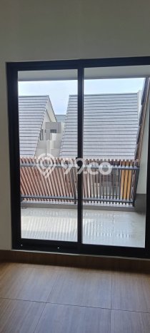 Disewakan! Rumah 4 Kamar Tidur &
3 Kamar Mandi di Summarecon Crown Gading, Bekasi Disewakan! Rumah 4 Kamar Tidur &
3 Kamar Mandi di Summarecon Crown Gading, Bekasi