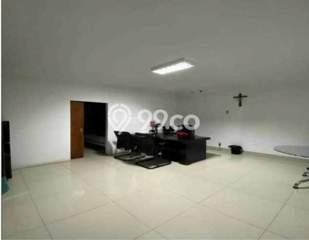 Hunian Modern Disewakan di Salemba Jakarta Pusat 4 KT & 5 KM Hunian Modern Disewakan di Salemba Jakarta Pusat 4 KT & 5 KM